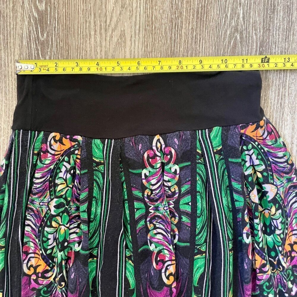 Ric Rac green pattern skirt - Picture 10 of 12